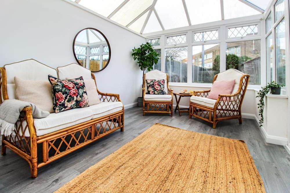 Casa de Férias 2 Bed Townhouse With Free Parking Nottingham