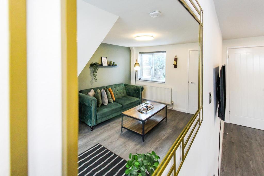 Casa de Férias 2 Bed Townhouse With Free Parking Nottingham
