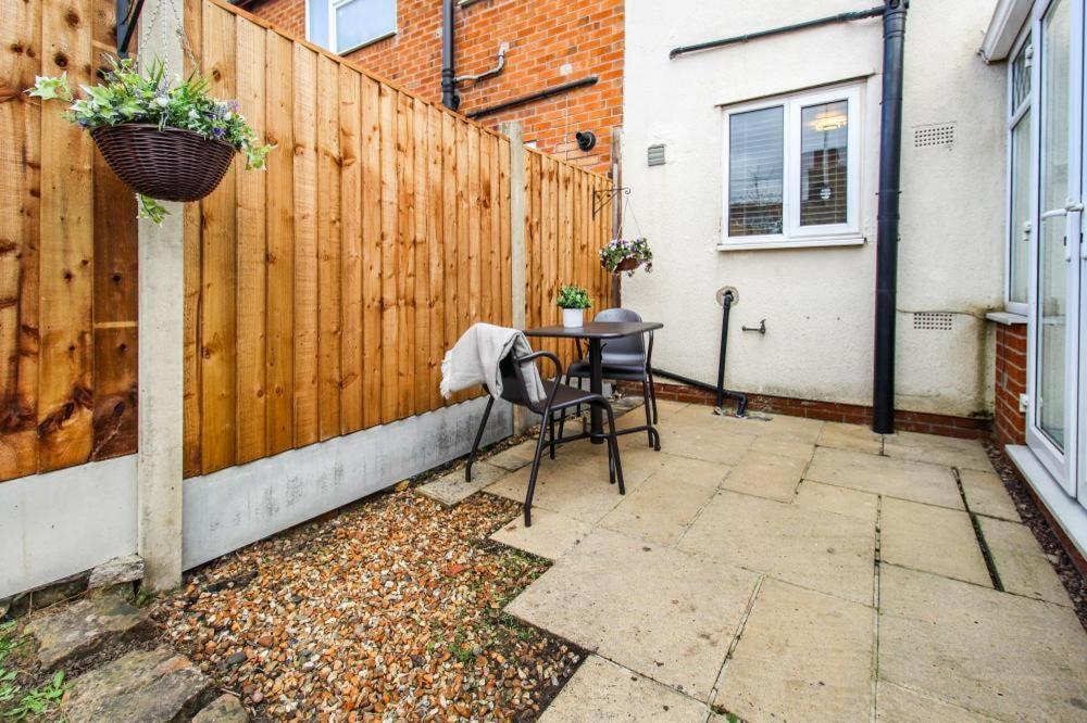 Casa de Férias 2 Bed Townhouse With Free Parking Nottingham